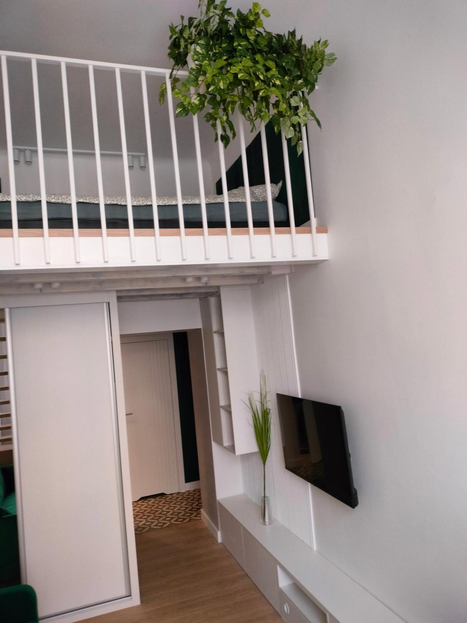Apartment Paradise Zarzadzany Przez Gospodarza Osobe Fizyczna Self Check In *