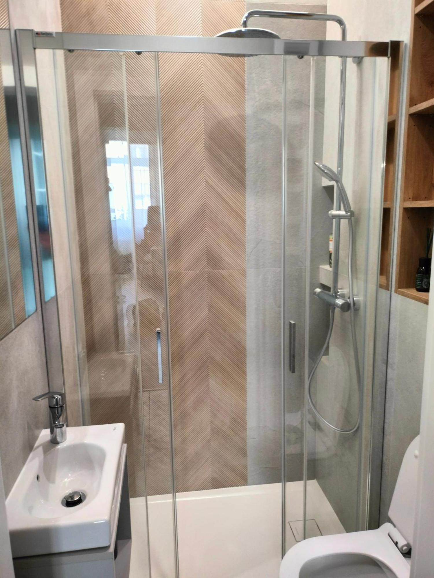 Apartament Paradise Zarzadzany Przez Gospodarza Osobe Fizyczna Self Check In *