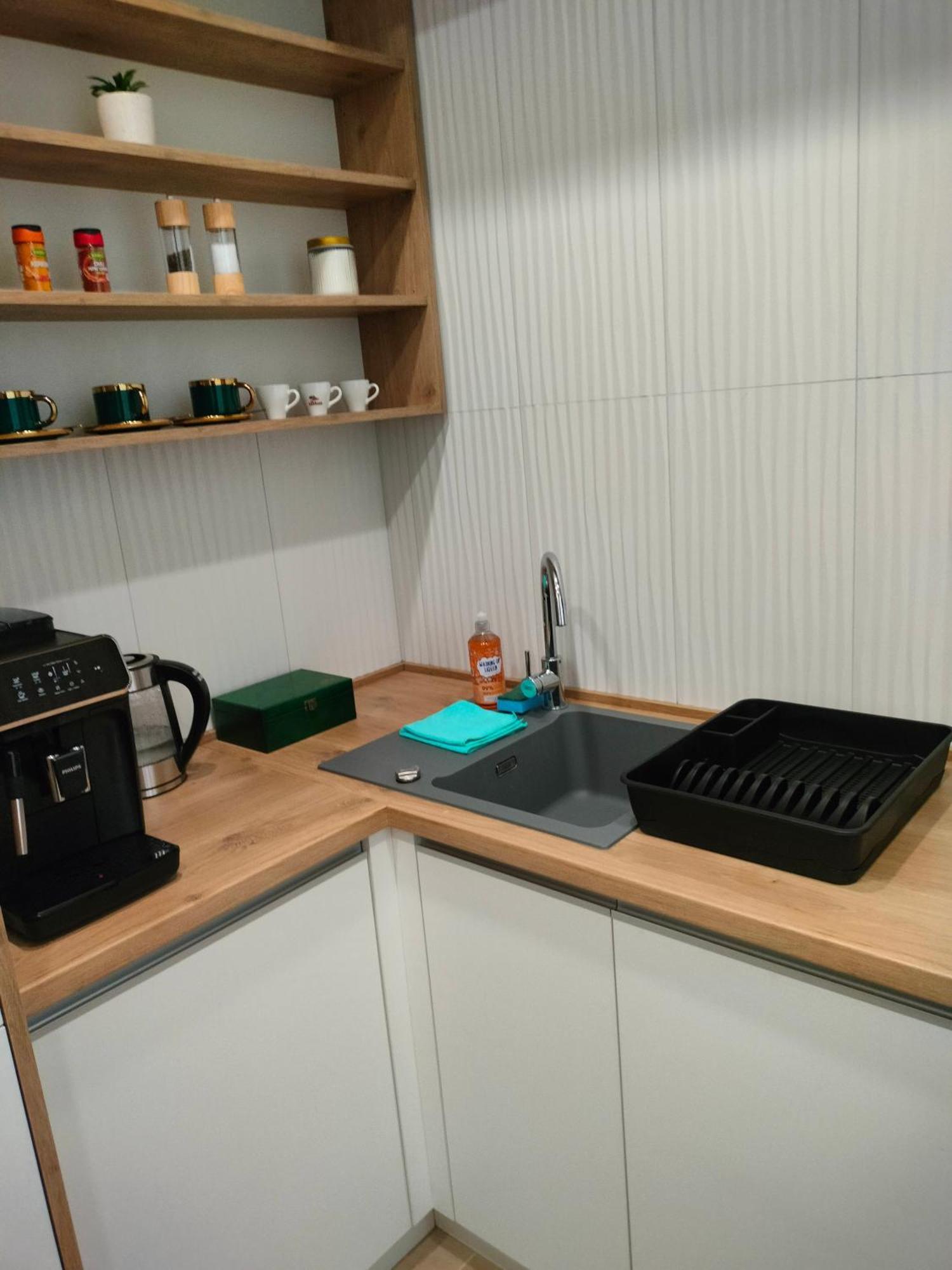 Apartment Paradise Zarzadzany Przez Gospodarza Osobe Fizyczna Self Check In Rzeszow